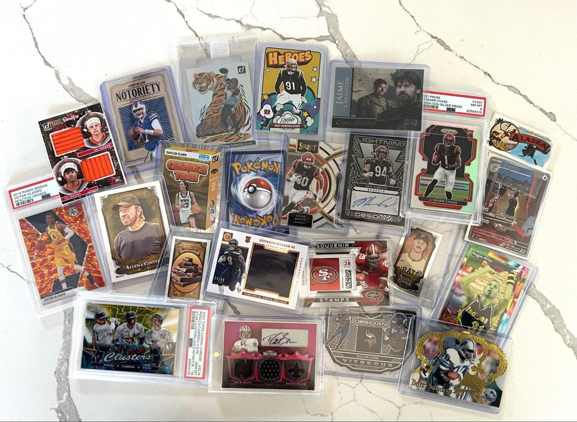 Card collecting community and social media